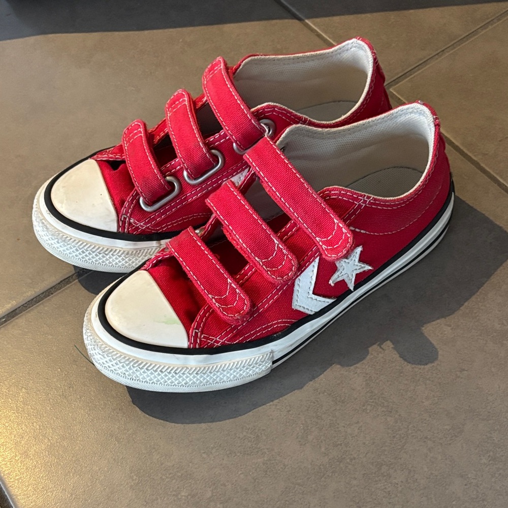 Converse Kids Red Canvas Velcro Low-Top Sneakers with White Star